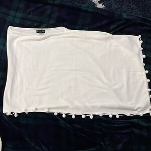 Cynthia Rowley shawl